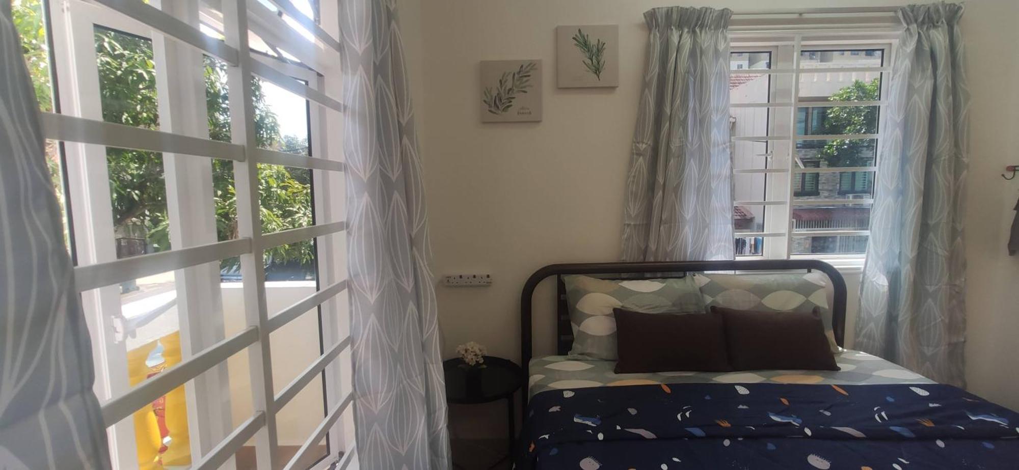 Homestay With Private Bathroom